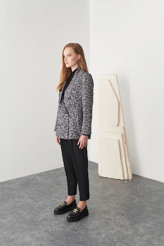 All-Day Wear Leopard Print Jacket