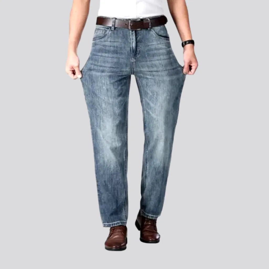 Smart Casual Wear Thin men's tapered jeans
