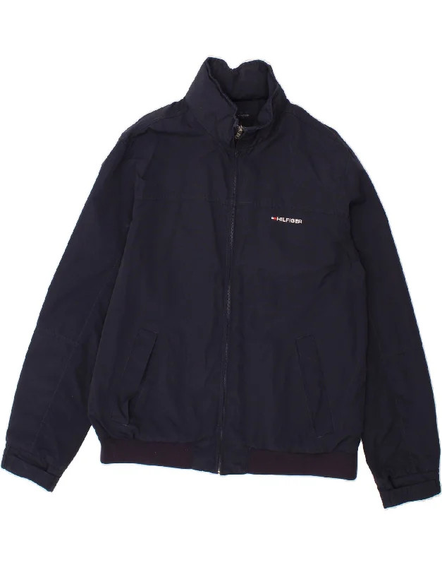 Stylish Suits TOMMY HILFIGER Mens Graphic Bomber Jacket UK 40 Large Navy Blue Polyester Stylish Suits TOMMY HILFIGER Mens Graphic Bomber Jacket UK 40 Large Navy Blue Polyester