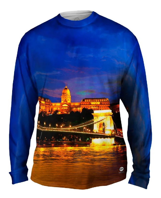 Comfy Tops Budapest Castle