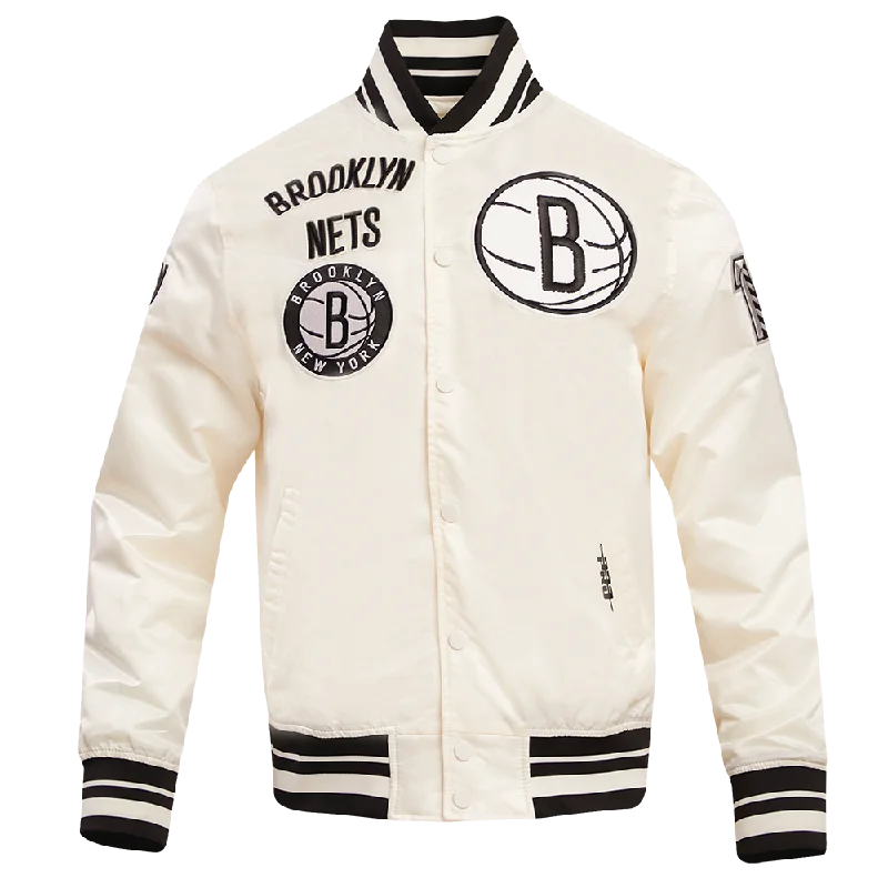 Comfy Tops NBA BROOKLYN NETS RETRO CLASSIC MEN'S RIB SATIN JACKET (EGGSHELL/ BLACK)