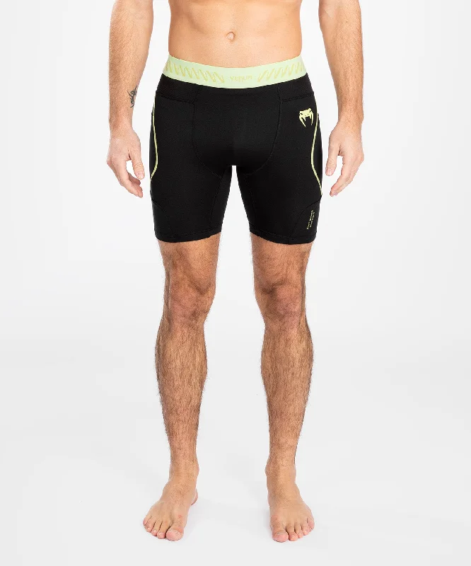 Cool Jackets Venum Fusion 2.0  Men’s Vale Tudo - Black/Yellow