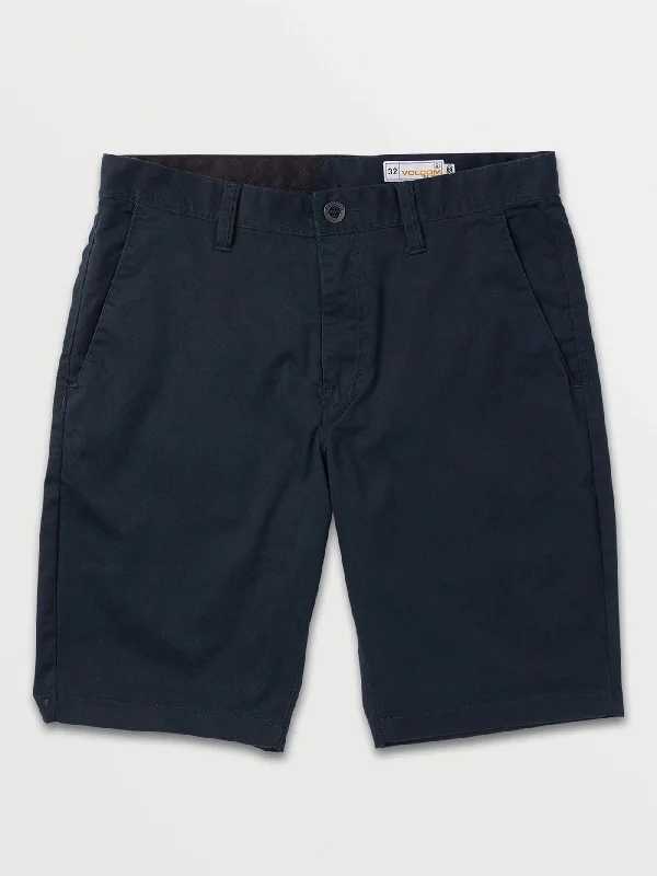 DARK NAVY (DNV)