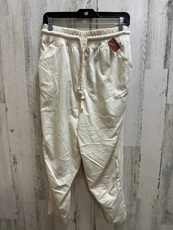 Casual Button-ups Pants Linen By Universal Thread  Size: M