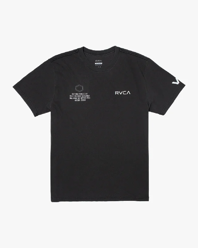 Trendy Shoes Big Pin Workout Shirt - Black