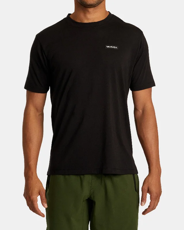 Fall Fashion Icon Tee - Black