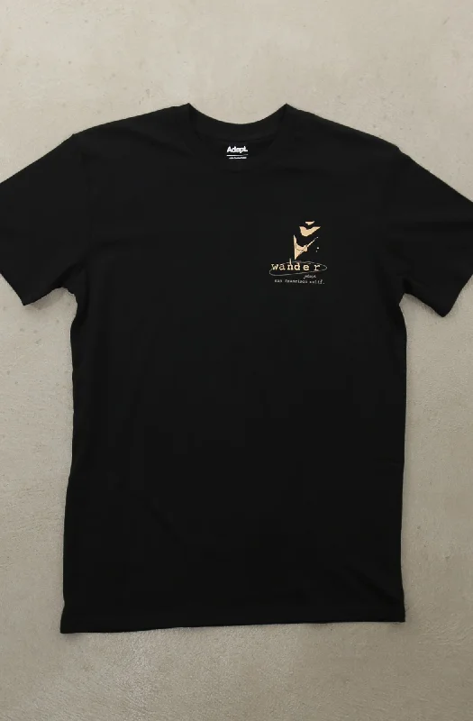 Athletic Outfits Wander (Men's Black A1 Tee)