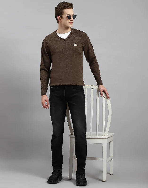 Casual Styles Men Brown Solid V Neck Full Sleeve Pullover