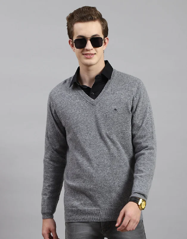 Basic Essentials Men Grey Solid V Neck Full Sleeve Pullover